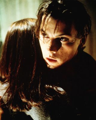 Skeet Ulrich — photo 14 in the Signet library