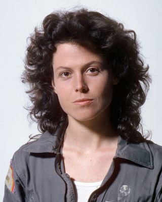 Sigourney Weaver — photo 6 in the Signet library