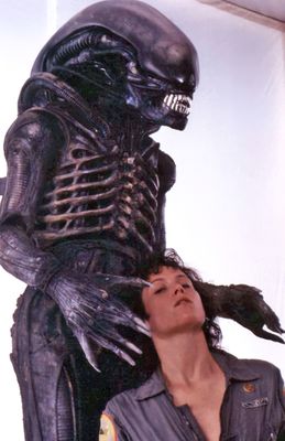 Sigourney Weaver — photo 23 in the Signet library