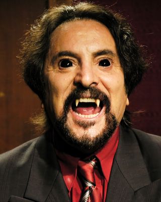 Tom Savini — photo 11 in the Signet library