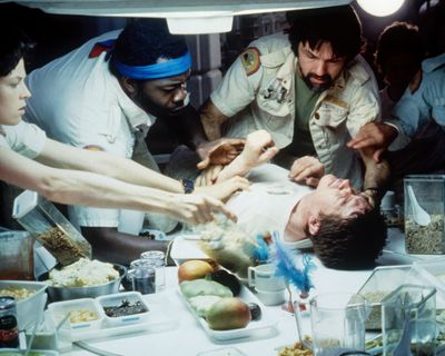 Tom Skerritt — photo 20 in the Signet library