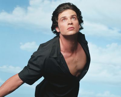 Tom Welling — photo 3 in the Signet library