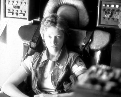 Veronica Cartwright — photo 3 in the Signet library