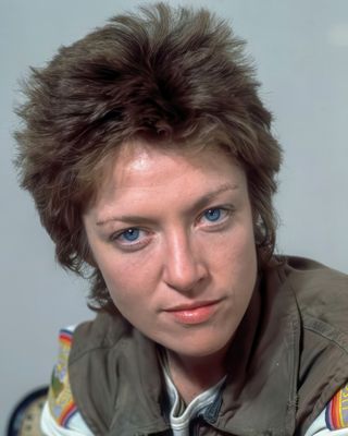 Veronica Cartwright — photo 15 in the Signet library