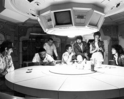 Veronica Cartwright — photo 18 in the Signet library