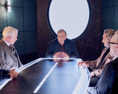 William B. Davis — photo 10 in the Signet library