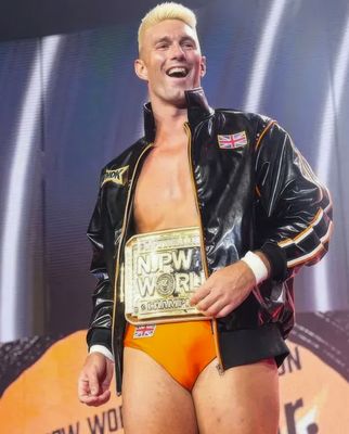 Zack Sabre Jr. — photo 7 in the Signet library